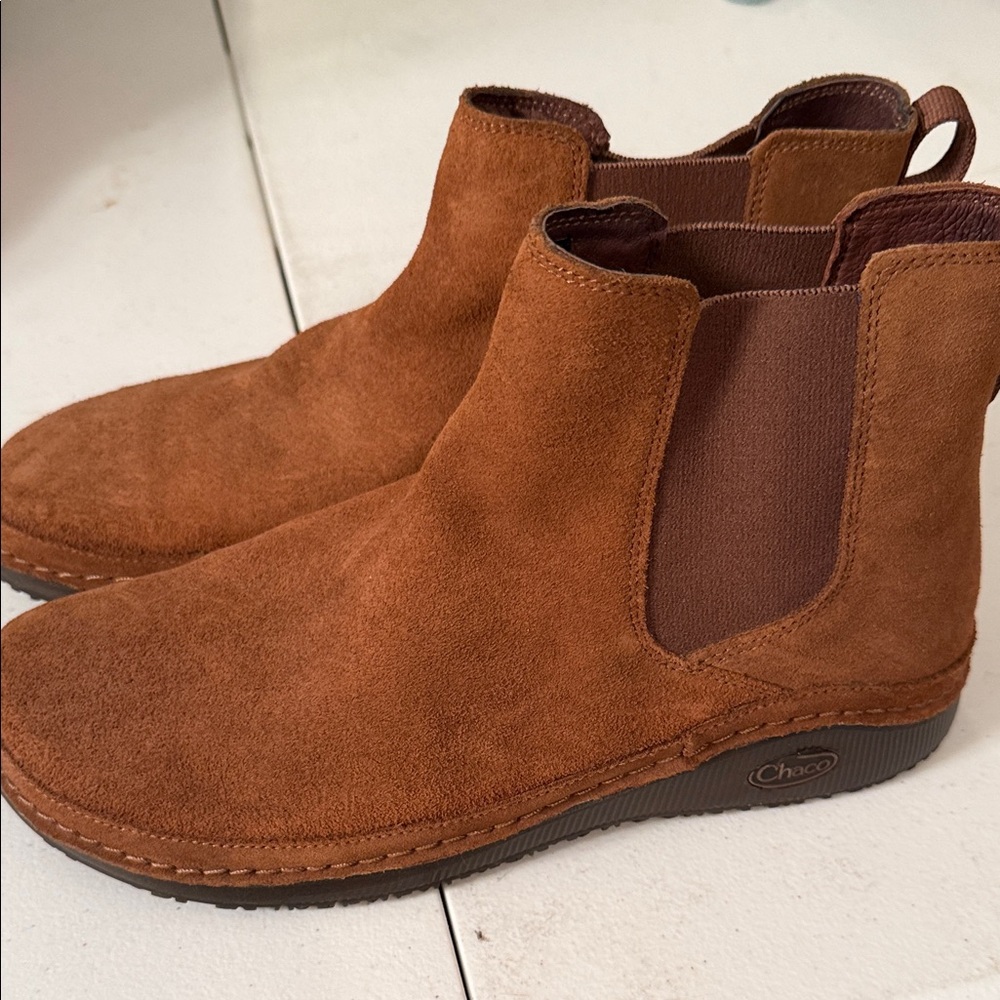 Chaco Women's Suede Ankle Booties - Chestnut - Picture 2 of 8